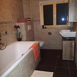 Haus Neuhaeusl Inkl. Chiemgaukarte Lejlighed